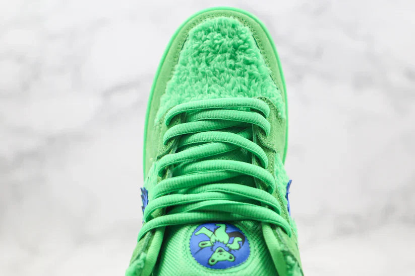 Nike SB Dunk Low Grateful Dead Bears – Green Exclusivo