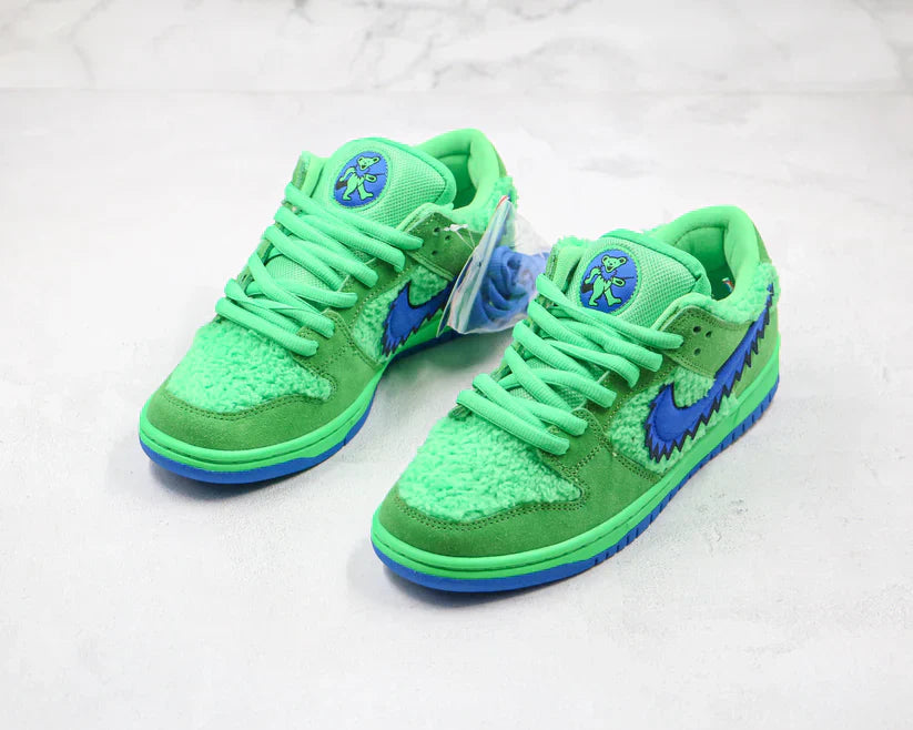 Nike SB Dunk Low Grateful Dead Bears – Green Exclusivo
