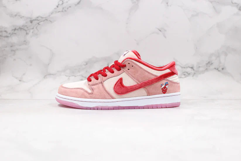 Nike SB Dunk Low – Strangelove Premium