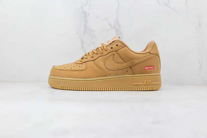 Nike Air Force 1 Low SP Supreme – Wheat Clássico