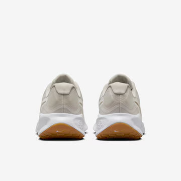 Tênis Nike Revolution 7 – Feminino Elegante