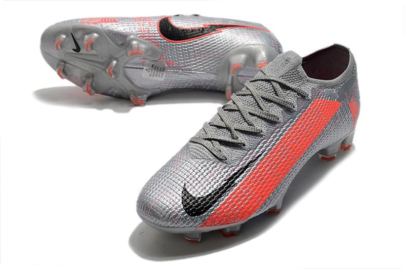 Chuteira Mercurial Superfly 13 Elite – Campo Exclusivo