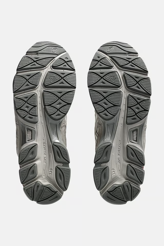 GEL-NYC - Unissex - Cinza com – Vermelho Vibrante