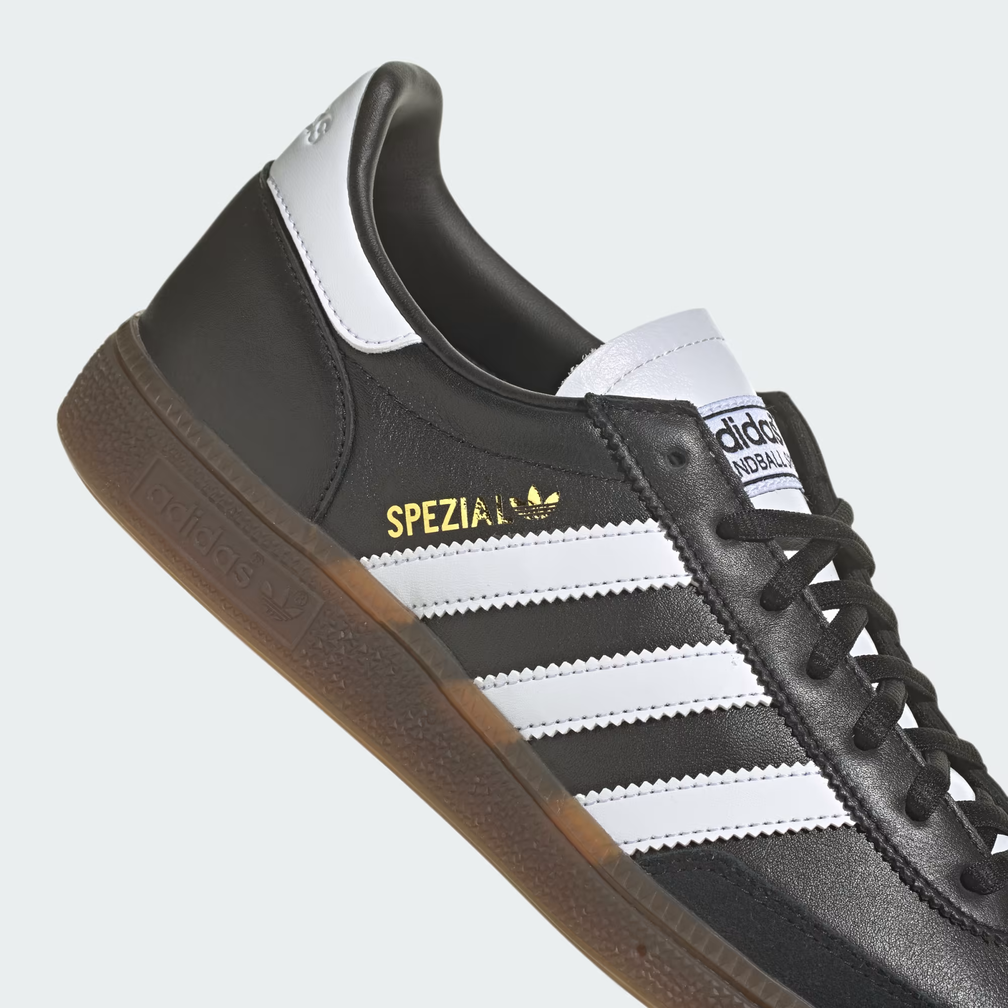 HANDEBOL SPEZIAL – PRETO Confortável