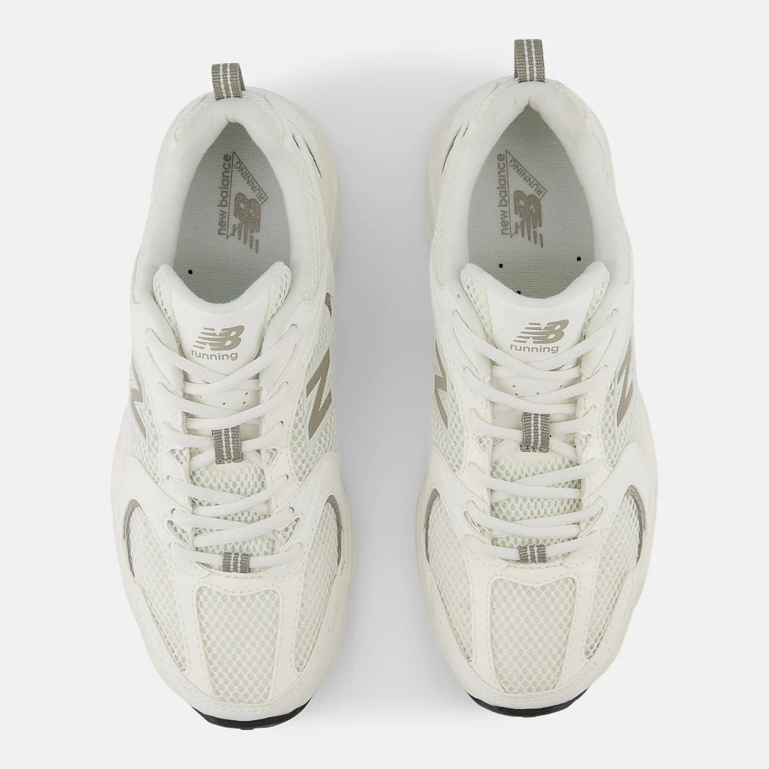 530 Unisex Branco e – Verde Natural