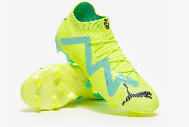 Chuteira Future Ultimate – Campo Premium