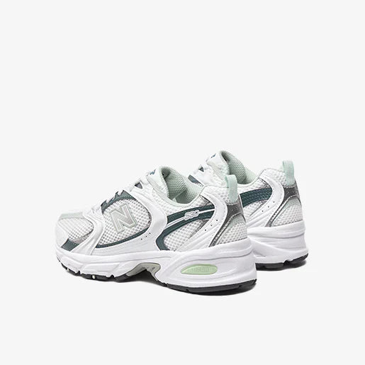 530 White – Mint Confortável