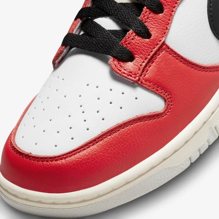 Dunk Low Chicago – Split Elegante