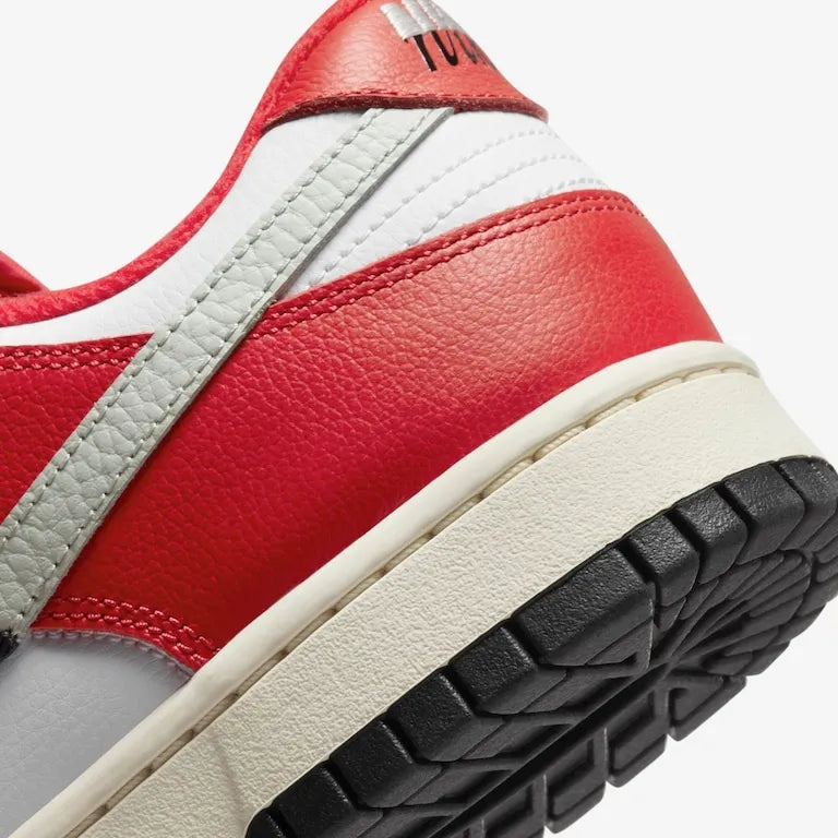 Dunk Low Chicago – Split Elegante