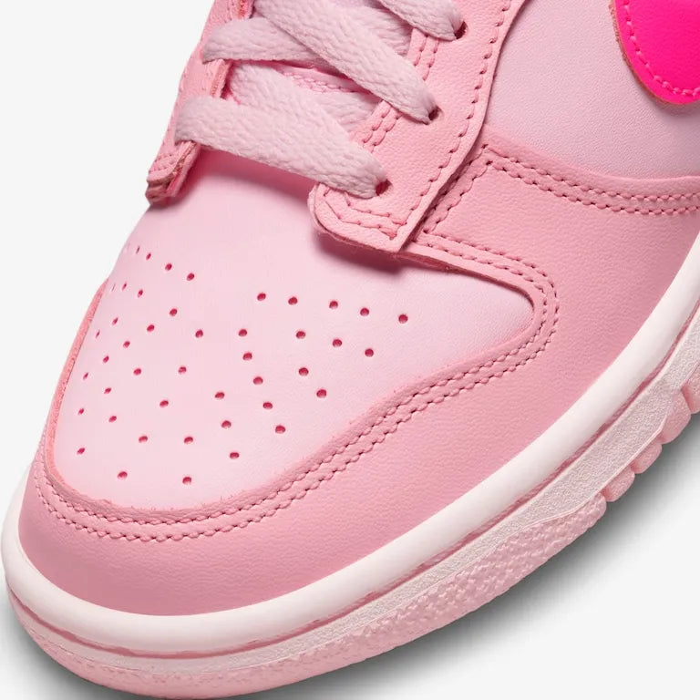 Dunk Low Triple Pink (Barbie) – Elegante