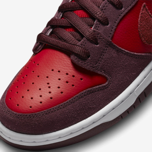 SB Dunk Low – Cherry Confortável