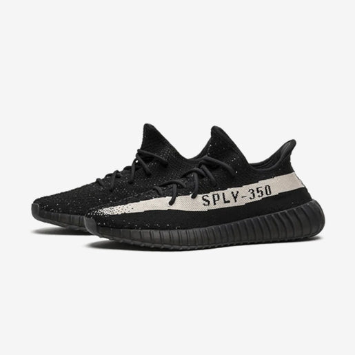 Yeezy Boost 350 V2 – Oreo Confortável