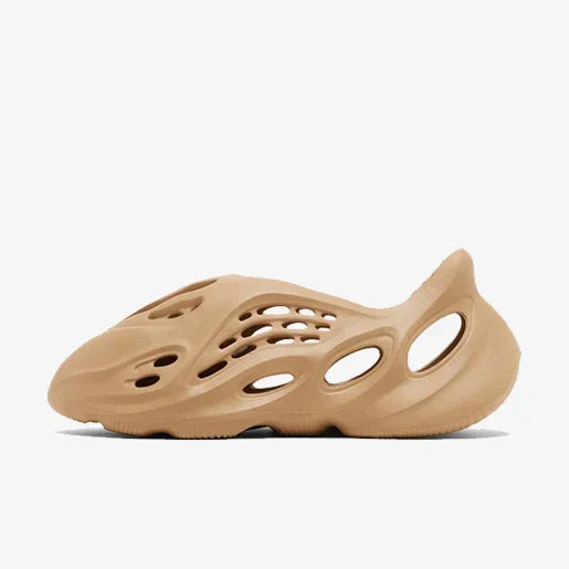 Yeezy Foam Runner Clay – Taupe Elegante