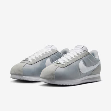 CORTEZ Cinza e – Branco Clean
