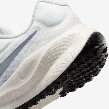 Tênis Nike Revolution 7 – Feminino Elegante