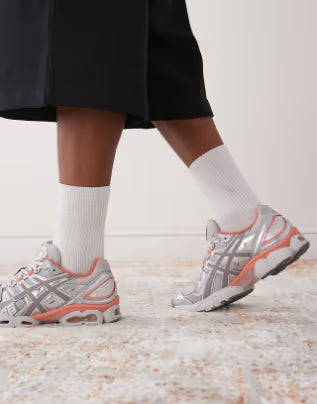 Gel-Kayano 14 Cinza Argila