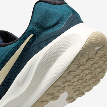 Tênis Nike Revolution 7 – Masculino Elegante