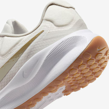 Tênis Nike Revolution 7 – Feminino Elegante