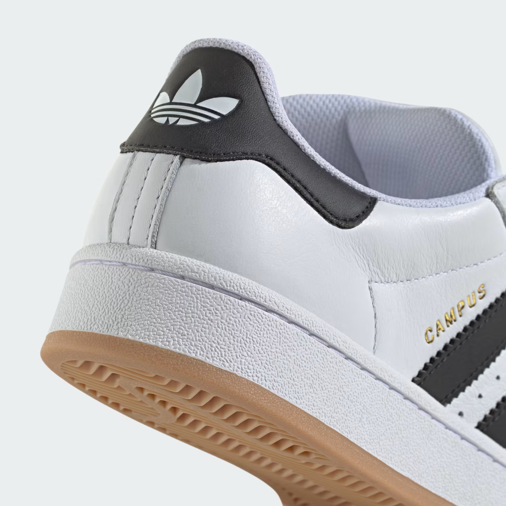 Campus 00s – White Confortável