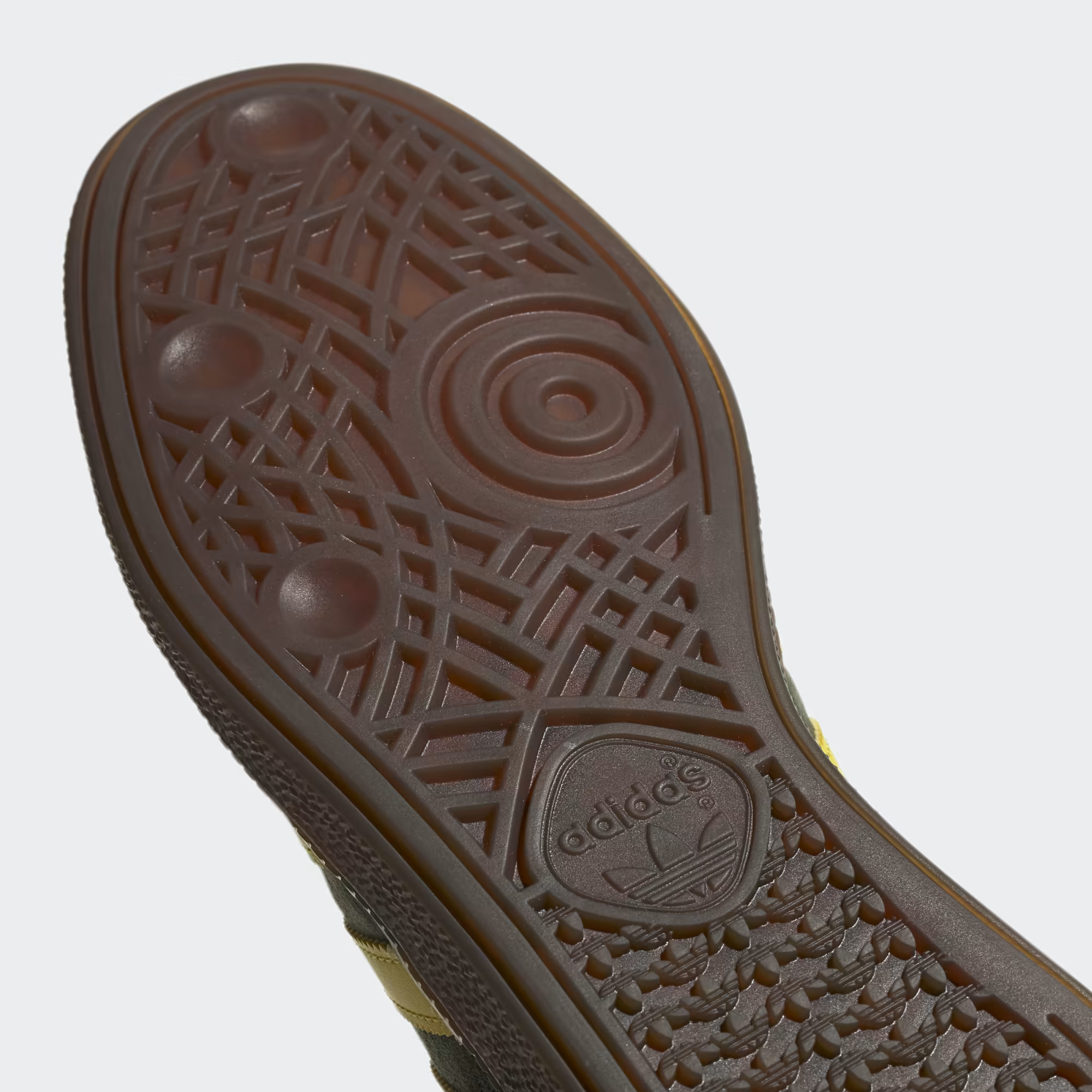 HANDEBOL SPEZIAL – AMARELO Confortável