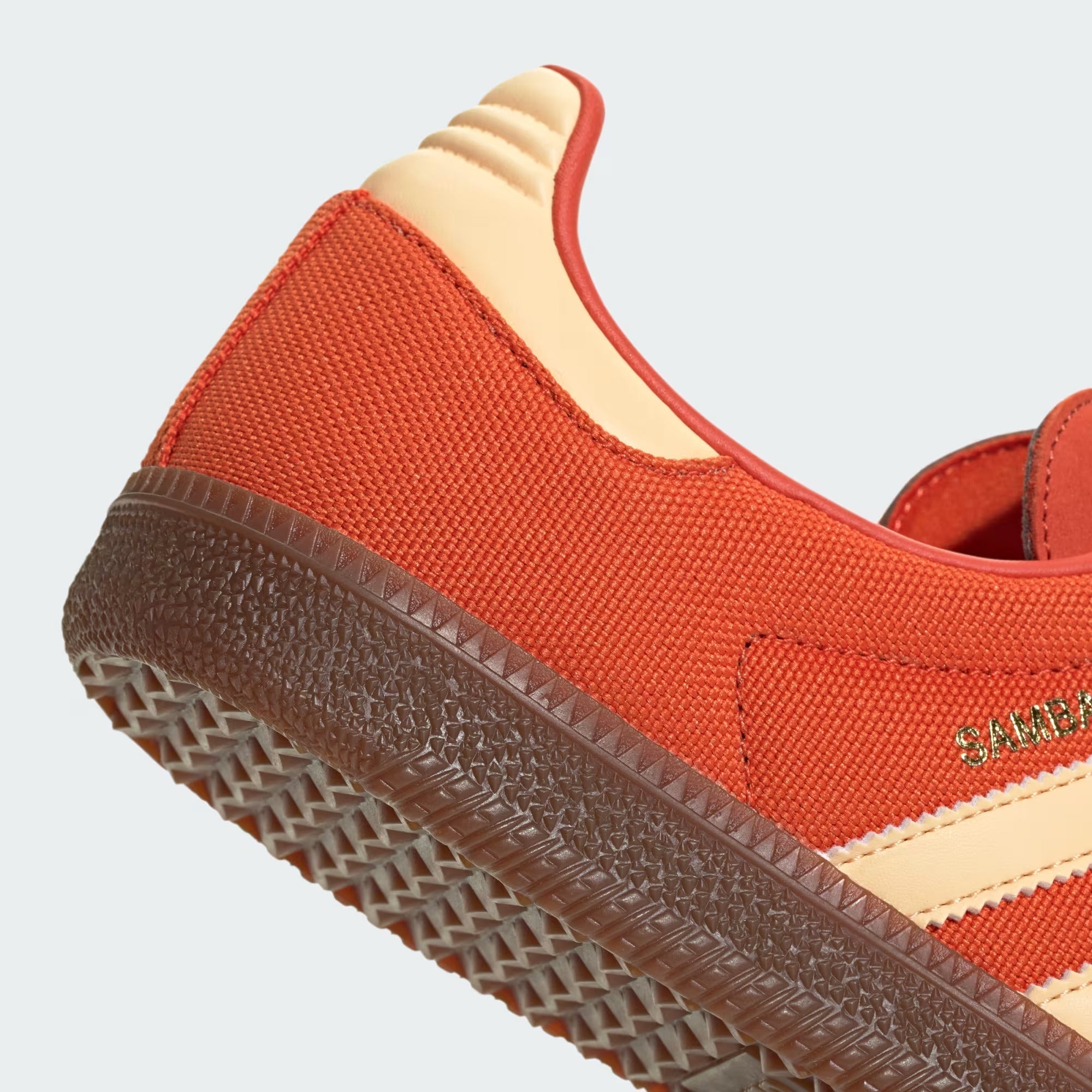 Samba OG Vermelho e – Laranja Vívido