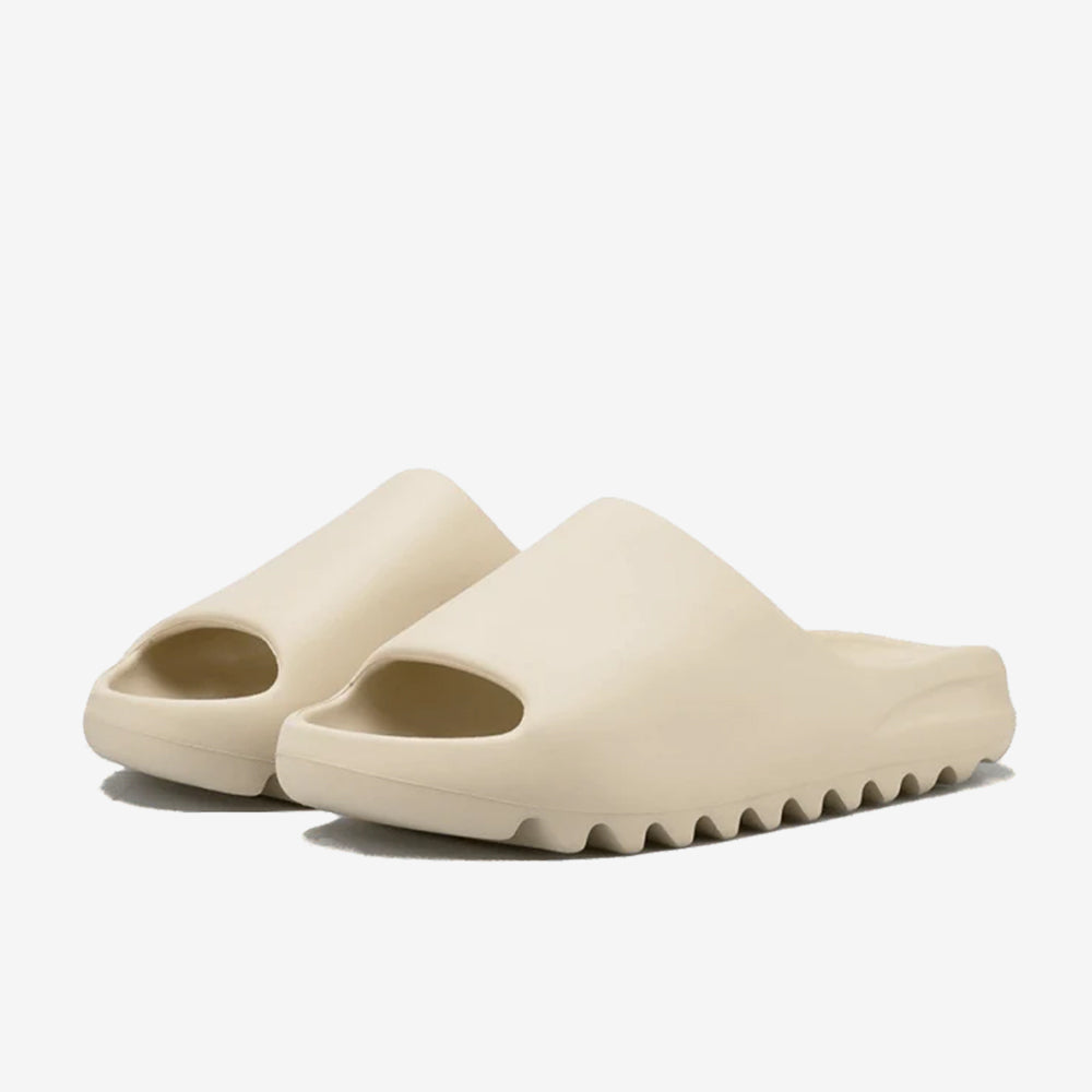 Yeezy Slide Bone 2022 – Elegante