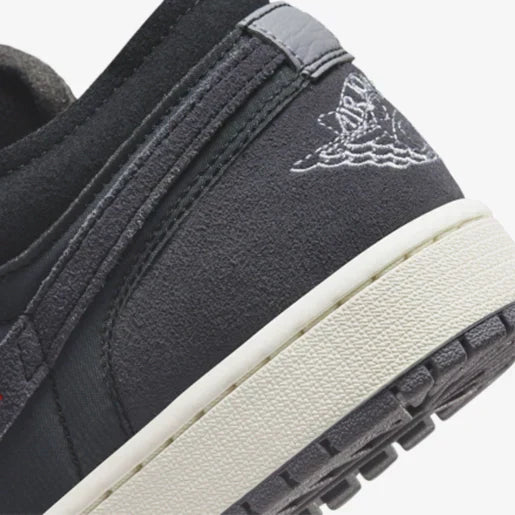 Air Jordan 1 Low Inside Out – Black Confortável