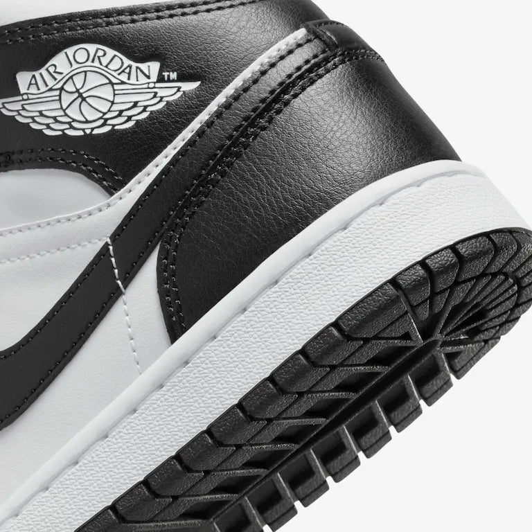 Air Jordan 1 Mid – Panda Exclusivo