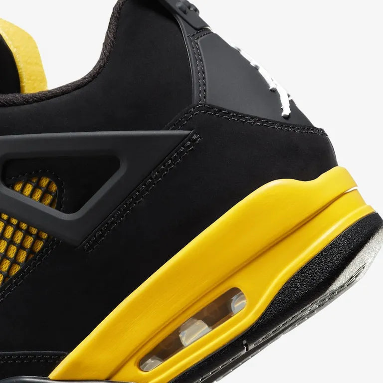 Air Jordan 4 – Thunder Elegante