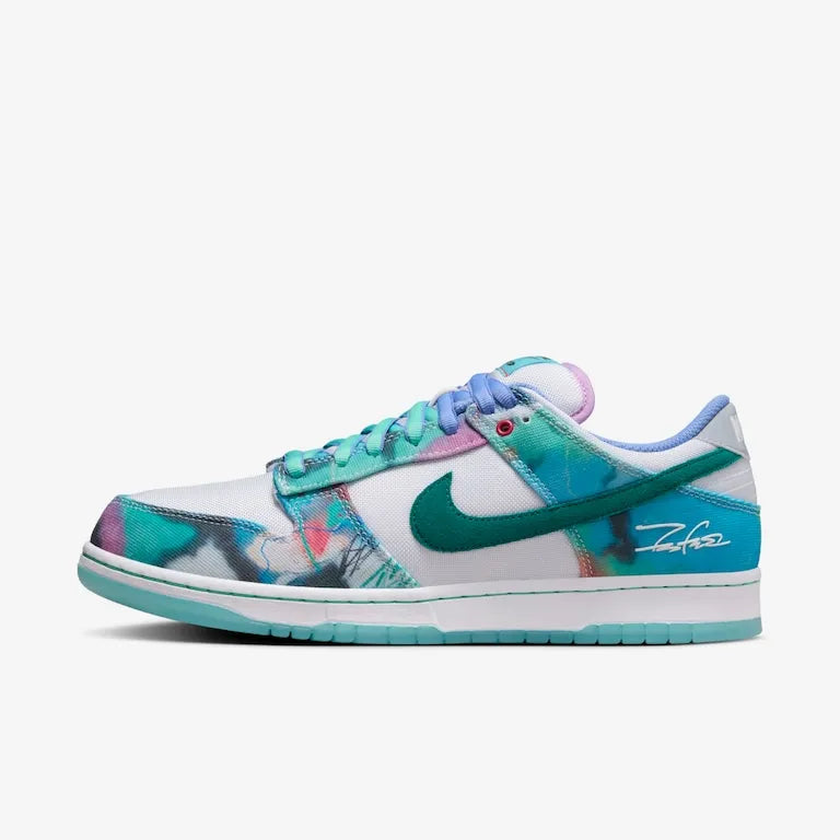 Futura Laboratories x SB Dunk Low White and Geode – Teal Elegante