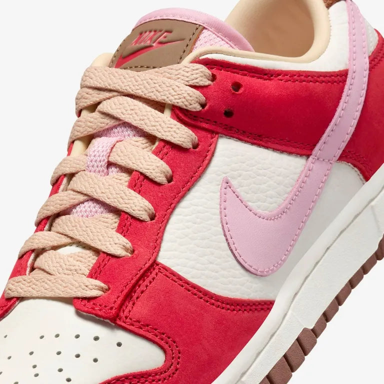 Dunk Low – Bacon Premium