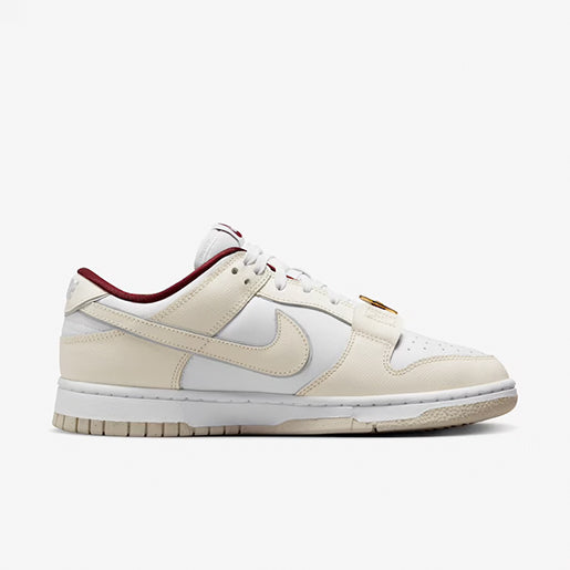 Dunk Low Just Do It White – Phantom Confortável