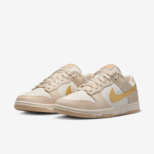 Dunk Low Phantom Metallic – Gold Premium