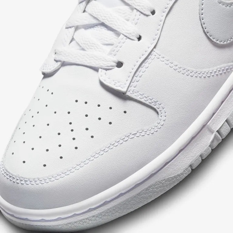 Dunk Low Pure – Platinum Exclusivo