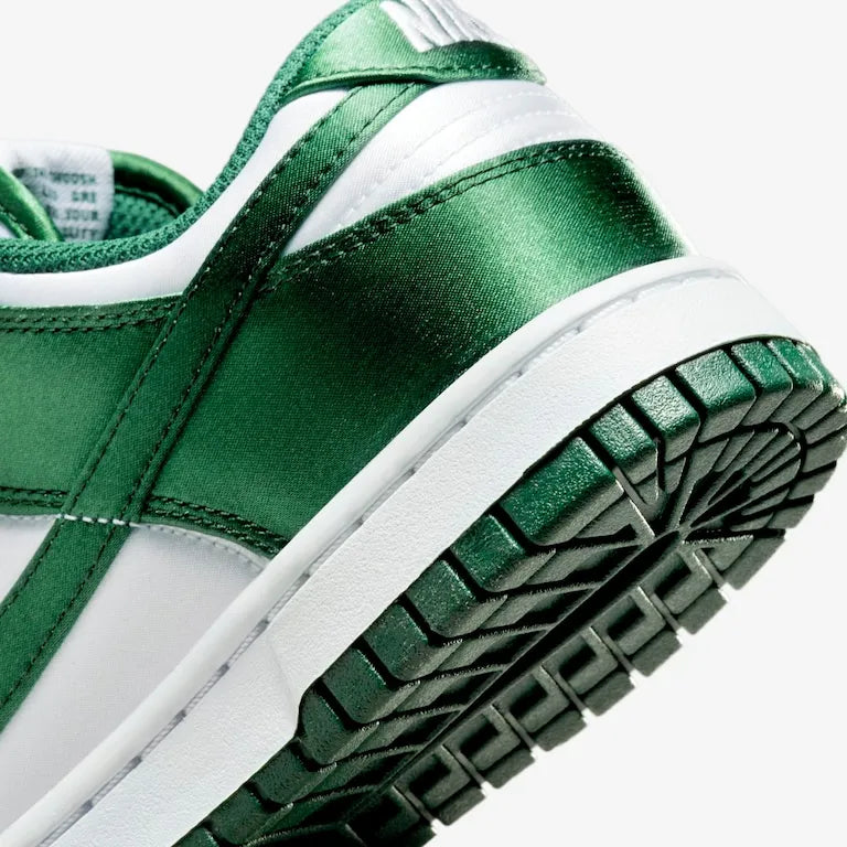 Dunk Low Satin – Green Confortável