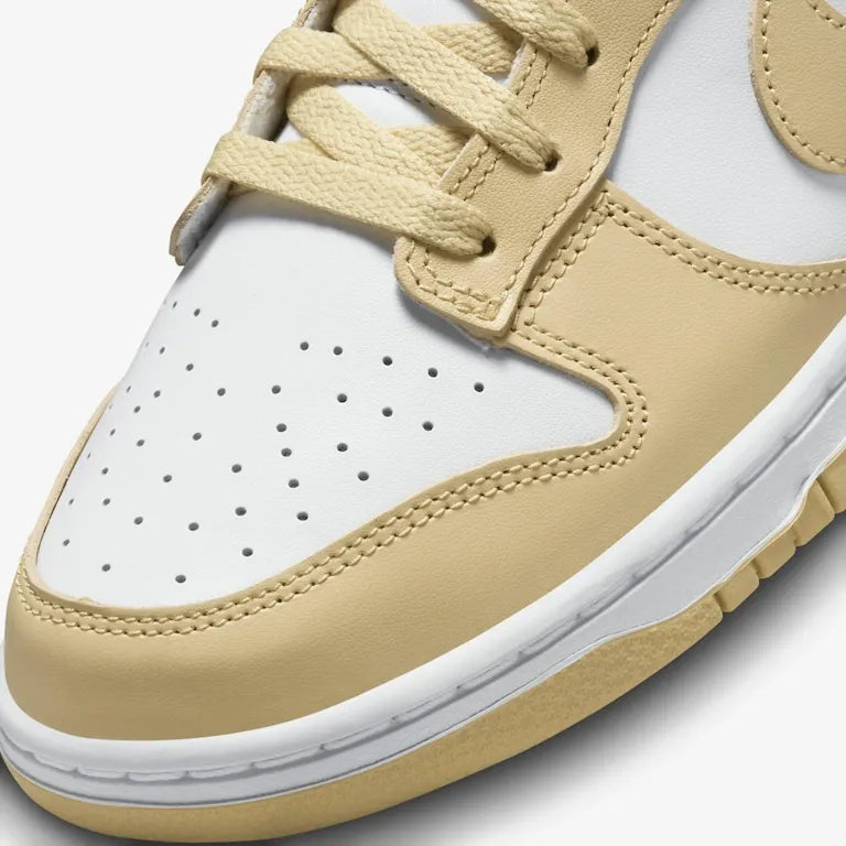 Dunk Low Team – Gold Premium