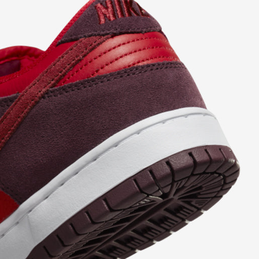 SB Dunk Low – Cherry Confortável