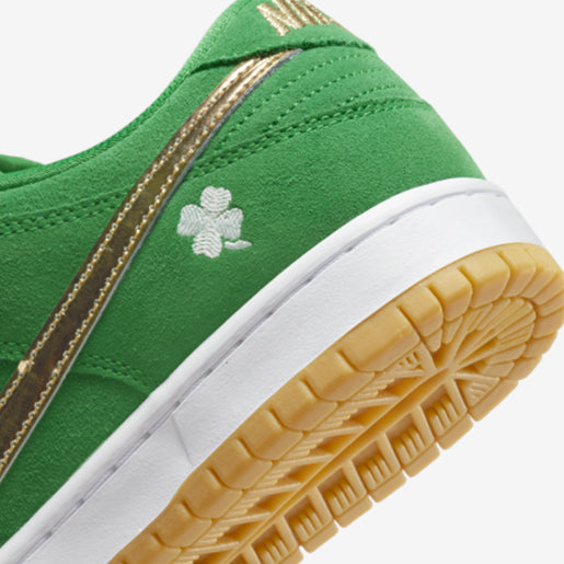 SB Dunk Low St. Patrick's – Day Premium