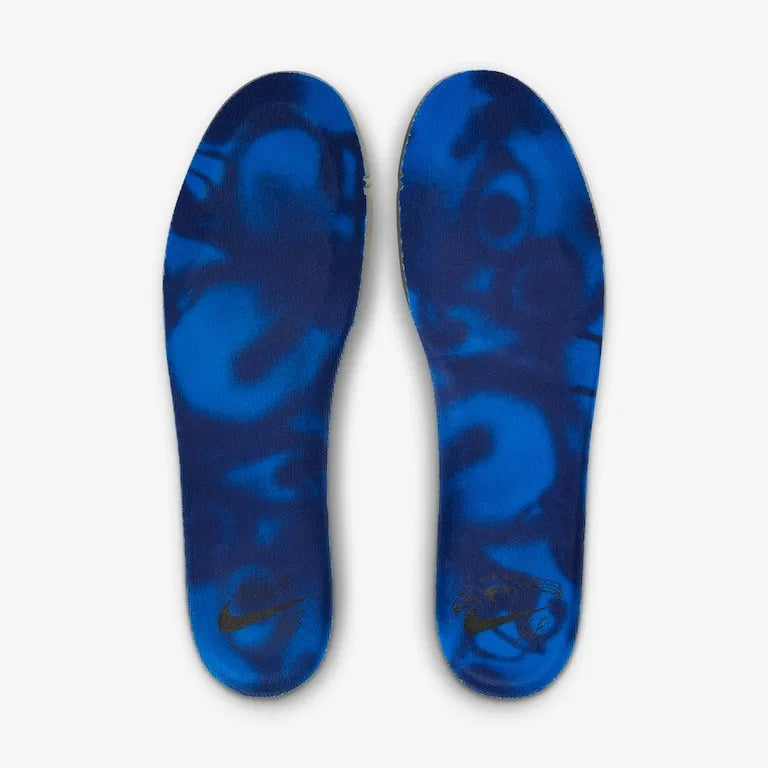 There Skateboards x SB Dunk Low Anthracite and Gorge – Green Clássico