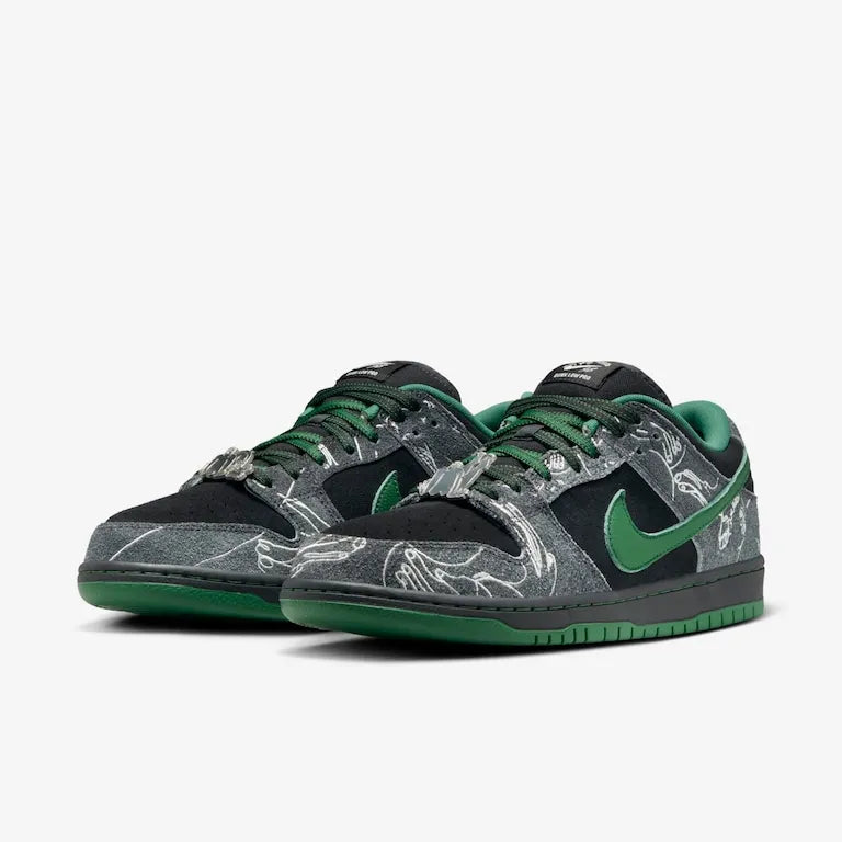 There Skateboards x SB Dunk Low Anthracite and Gorge – Green Clássico
