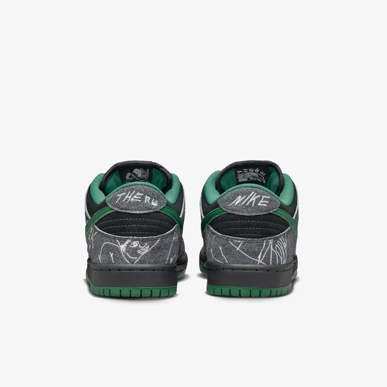 There Skateboards x SB Dunk Low Anthracite and Gorge – Green Clássico