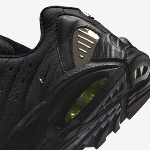 NOCTA x Hot Step Air Terra Triple – Black Exclusivo