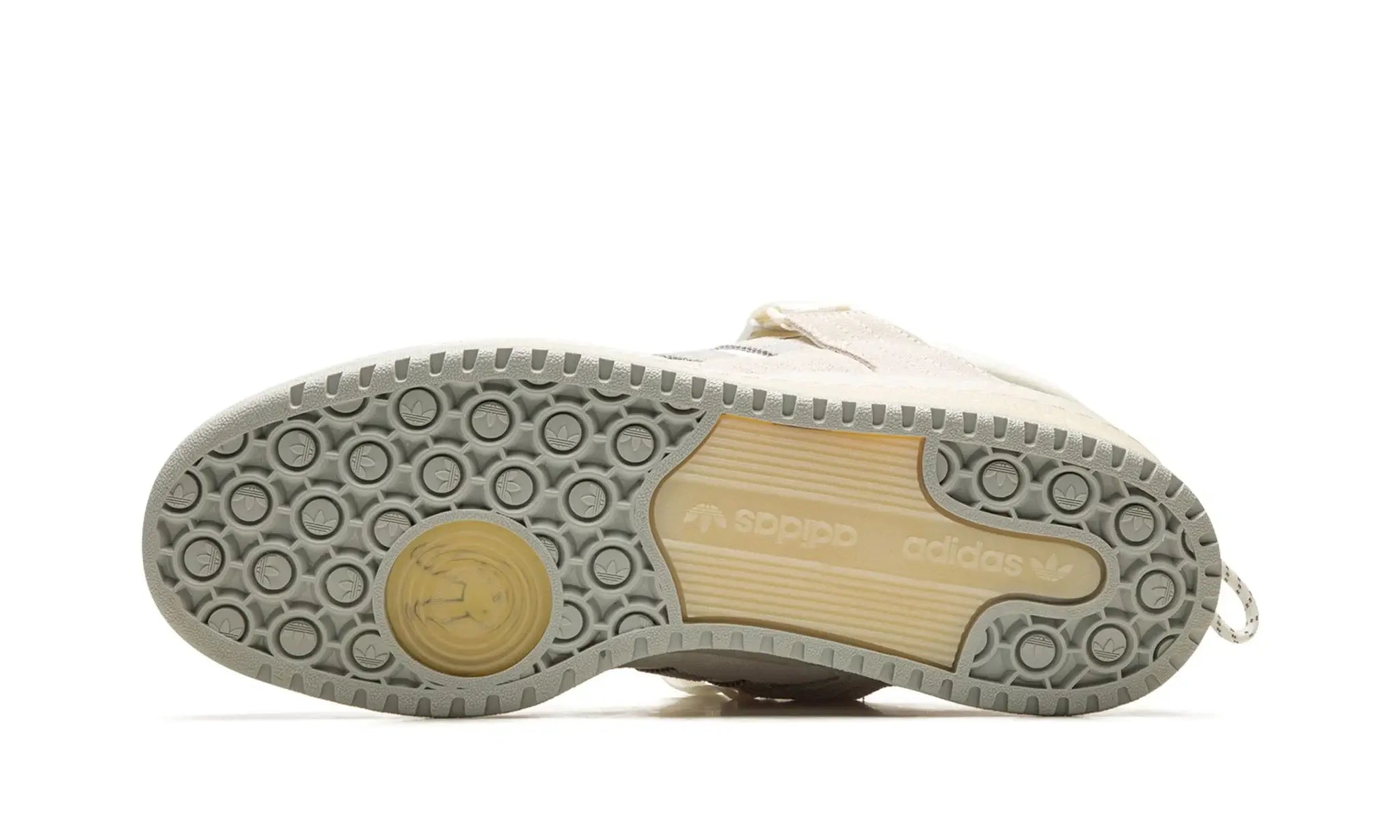 Tênis Forum x Bad Bunny "White" – Elegante