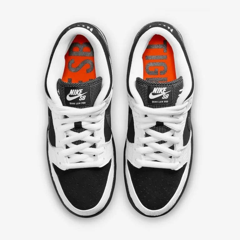 TIGHTBOOTH x SB Dunk Low Black – White Confortável