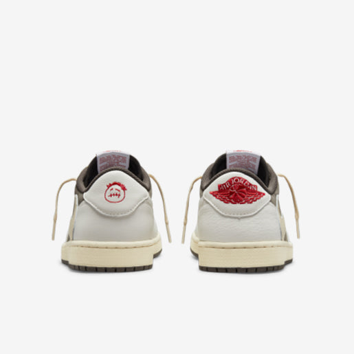 Travis Scott x Air Jordan 1 Low Reverse – Mocha Confortável
