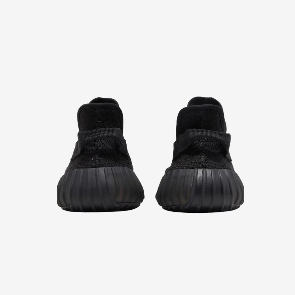 Yeezy Boost 350 V2 – Onyx Clássico